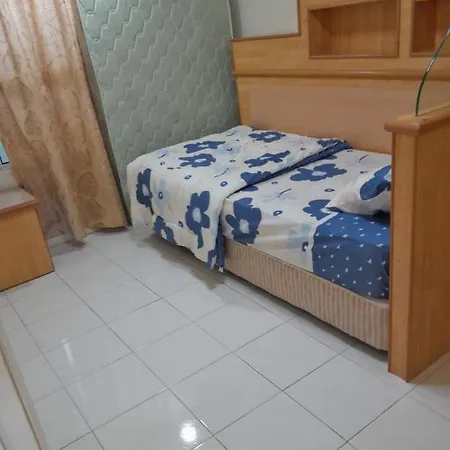 Homestay Pantai Puteri Kampong Bukit Darat Exterior photo