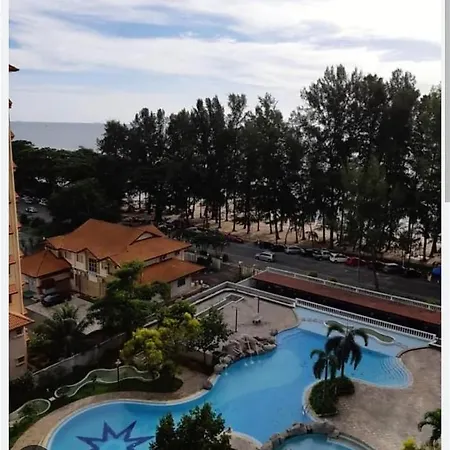 Homestay Pantai Puteri Kampong Bukit Darat Exterior photo