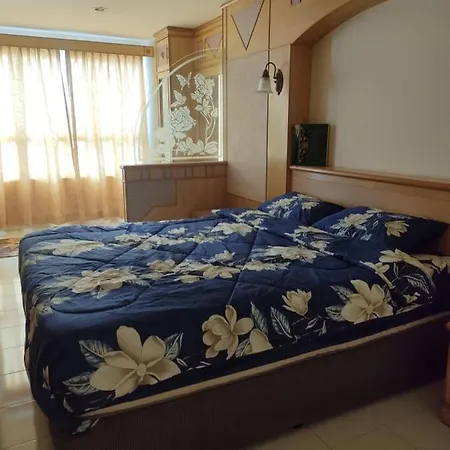Homestay Pantai Puteri Kampong Bukit Darat Exterior photo