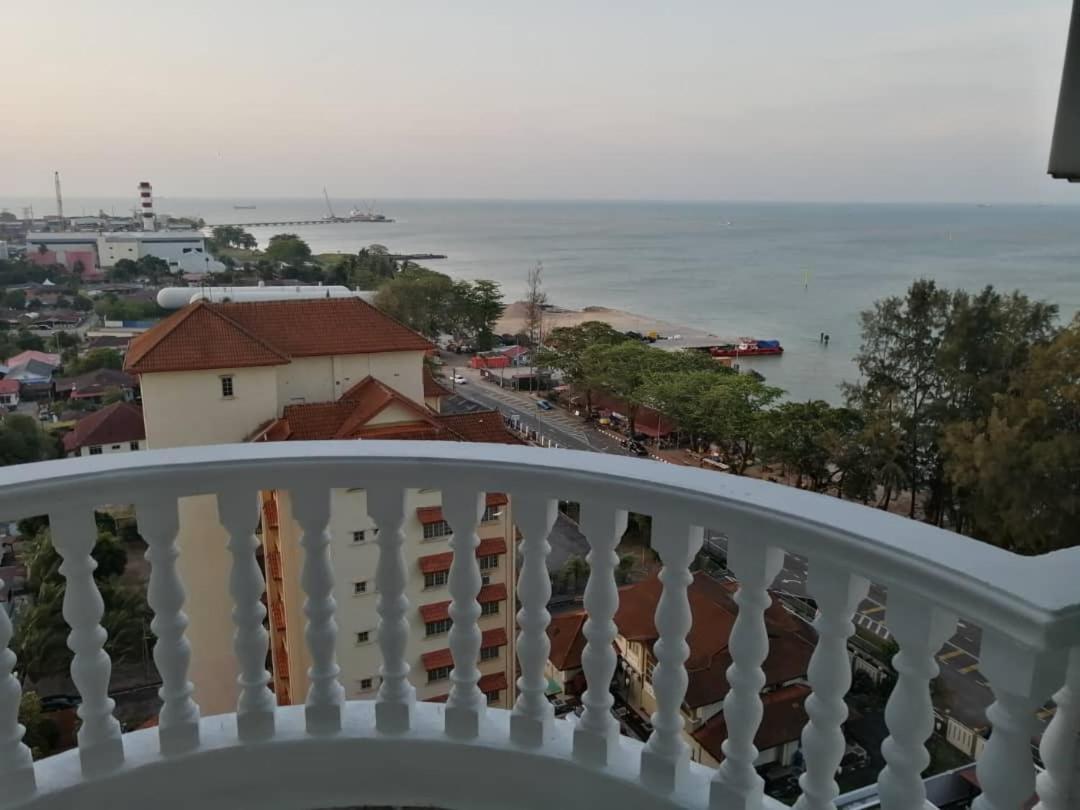 Apartment Pantai Puteri